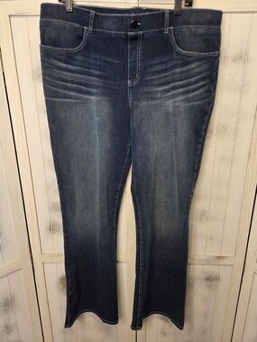 Betabrand Stretch Bootcut Pull On Jeans XXL